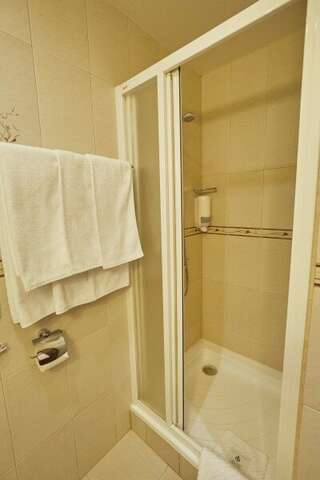 Гостиница Le Vashoff Hotel Санкт-Петербург standart triple family-2